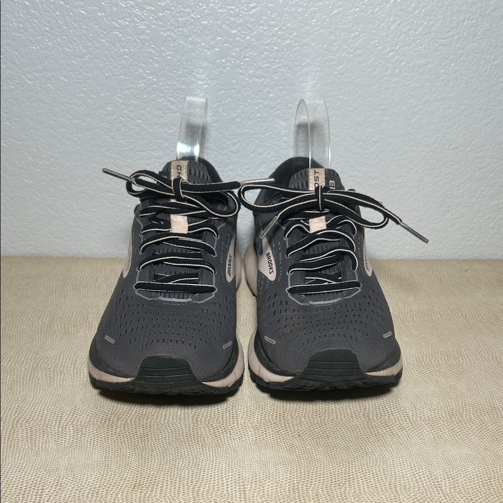 Brooks Ghost 13 Black and Pink Athletic Shoes 9.5 - Picture 6 of 12